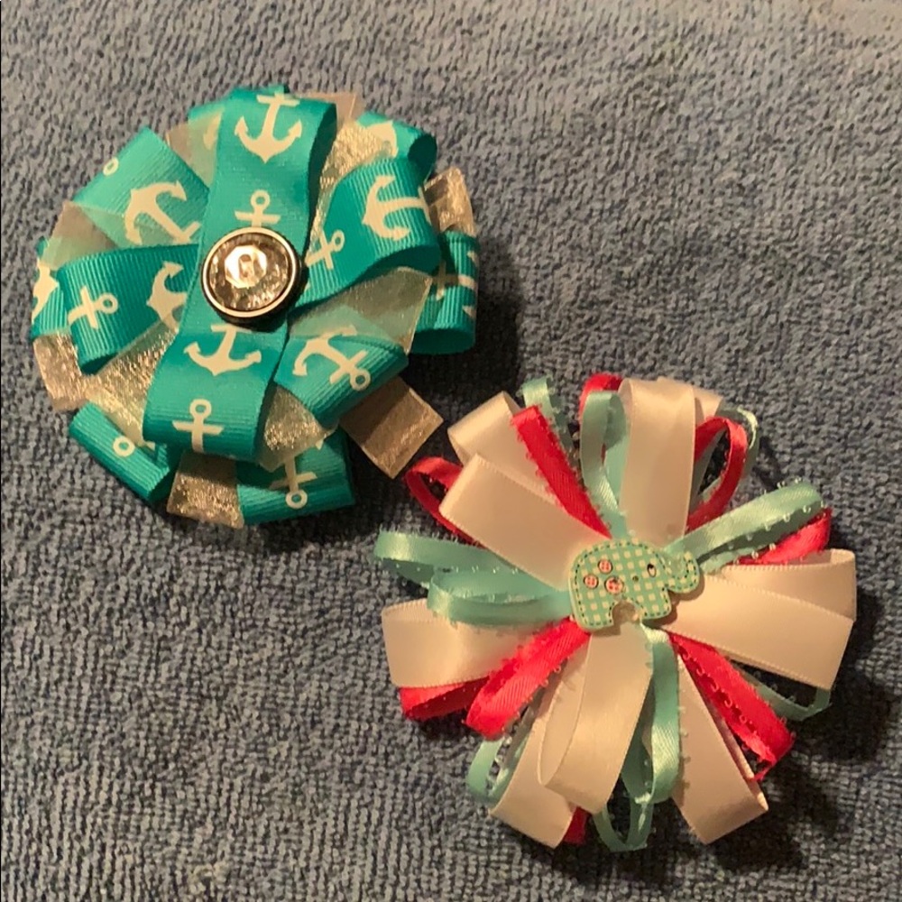 💕 Bundle of 2 Hair bows